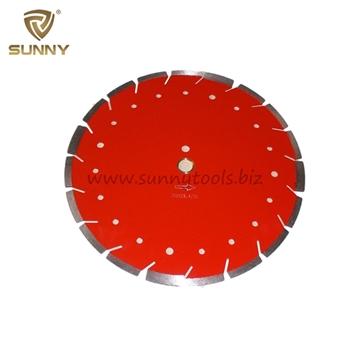 Fast cutting laser welded diamond saw blade for reinforced concrete